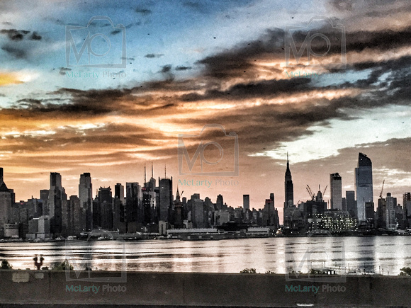 New York City Skyline - iPhone 6